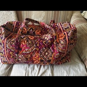 Vera Bradley Large Duffle EUC